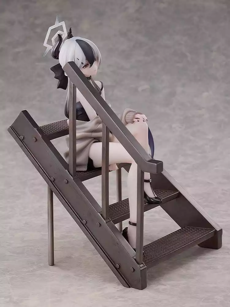 blue-archive-pvc-statue-1-7-kayoko-dress-memorial-lobby-ver-22-cm-1784887299-5