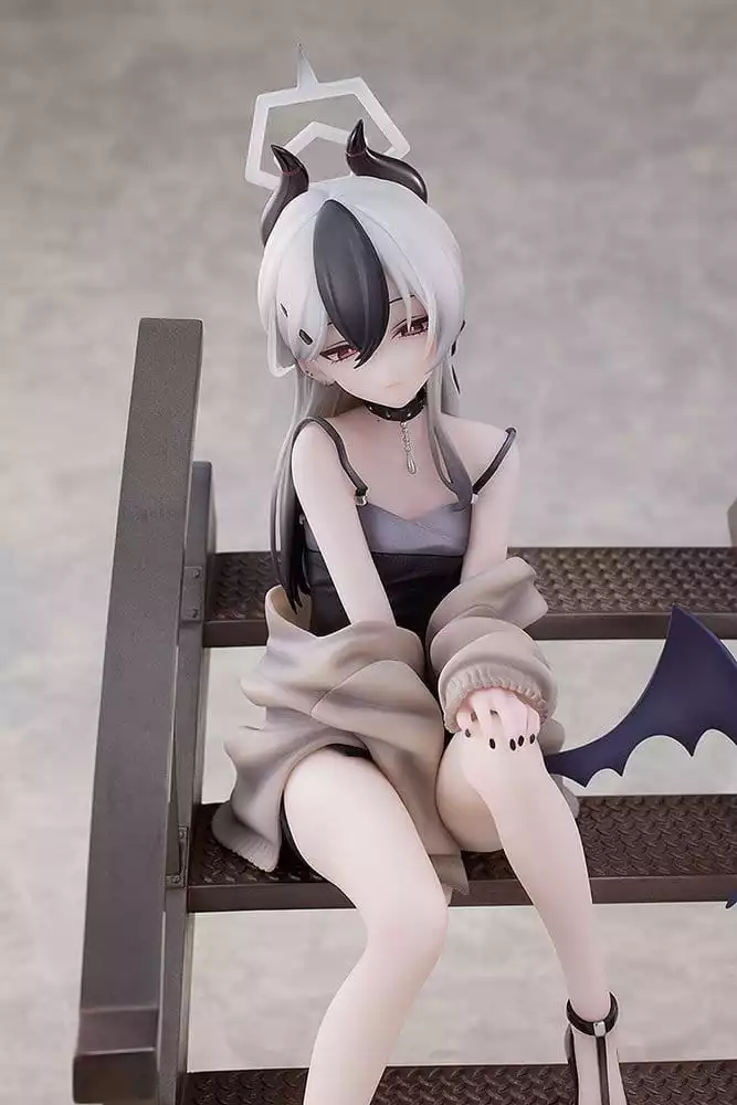 blue-archive-pvc-statue-1-7-kayoko-dress-memorial-lobby-ver-22-cm-1784887302-8