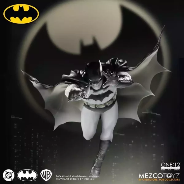 dc-comics-action-figure-1-12-batman-year-one-17-cm-1784876468-5