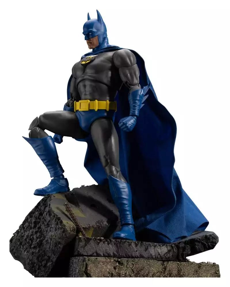 dc-comics-action-figure-batman-limited-edition-21-cm-1784847959-2