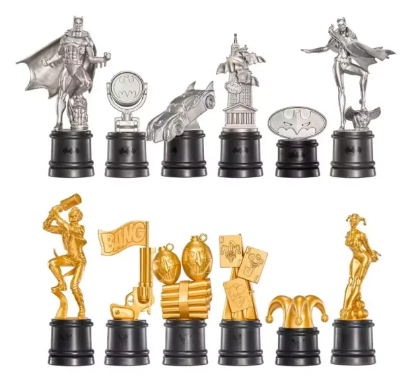 dc-comics-chess-set-batman-vs-the-joker-47-cm-1784880260-9 dc-comics-chess-set-batman-vs-the-joker-47-cm-1784880260-9