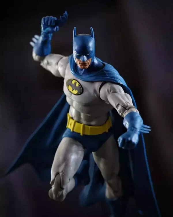 dc-multiverse-mcfarlane-vault-collection-action-figure-batman-knightfall-18-cm-1784873516-9