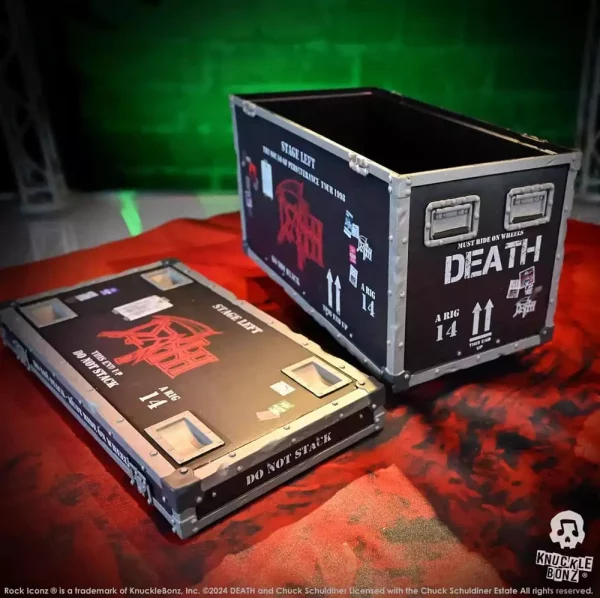 death-rock-ikonz-on-tour-road-case-statue-stage-backdrop-set-the-sound-of-perseverance-tour-1998-1784867829-7
