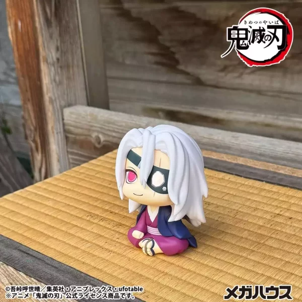demon-slayer-kimetsu-no-yaiba-look-up-pvc-figure-tengen-uzui-former-otobashira-ver-11-cm-1784875744-4