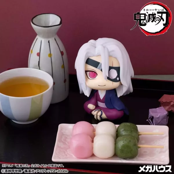 demon-slayer-kimetsu-no-yaiba-look-up-pvc-figure-tengen-uzui-former-otobashira-ver-11-cm-with-gift-1784875756-2