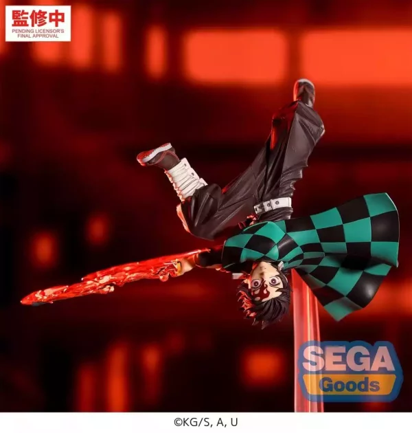 demon-slayer-kimetsu-no-yaiba-luminasta-pvc-figure-tanjiro-kamado-hinokami-kagura-setting-sun-transformation-15-cm-1784886532-1