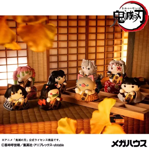 demon-slayer-kimetsu-no-yaiba-mega-cat-project-minifigures-6-cm-demon-slayer-fortune-cats-ver-02-blind-box-display-8-repeat-1784874472-11