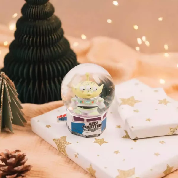 disney-pixar-toy-story-snow-globe-10-cm-1784857309-3 disney-pixar-toy-story-snow-globe-10-cm-1784857309-3