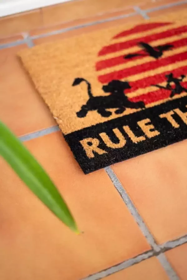 disney-the-lion-king-doormat-rule-the-jungle-40-x-60-cm-1784856996-6 disney-the-lion-king-doormat-rule-the-jungle-40-x-60-cm-1784856996-6