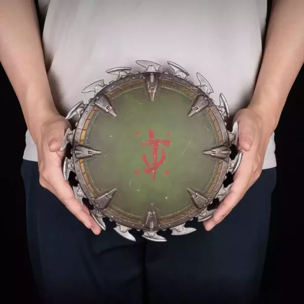 doom-the-dark-ages-wall-mount-shield-saw-25-x-25-cm-1784850957-4