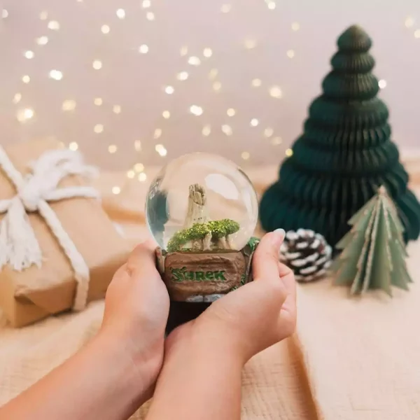 dreamworks-shrek-snow-globe-10-cm-1784857427-6