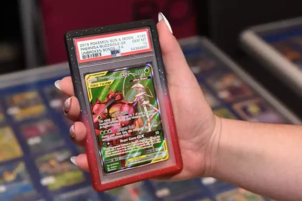 evoretro-bumper-for-psa-graded-card-slab-gradient-red-black-glitter-1784852006-1 evoretro-bumper-for-psa-graded-card-slab-gradient-red-black-glitter-1784852006-1