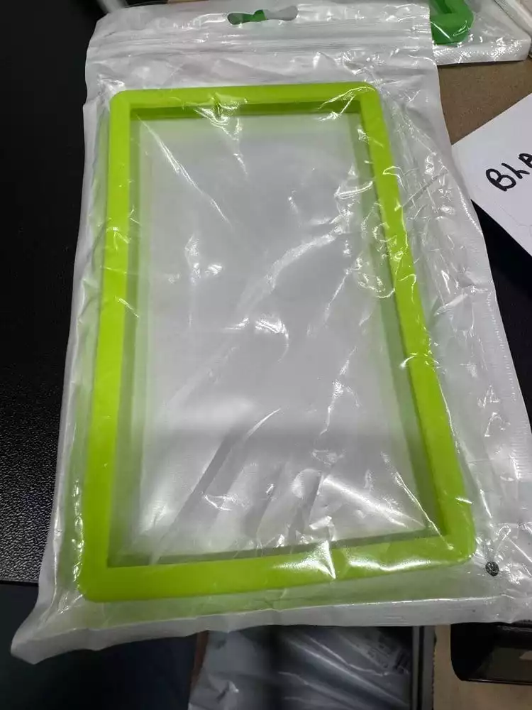 evoretro-bumper-protector-for-psa-slabs-lime-green-1784851834-0