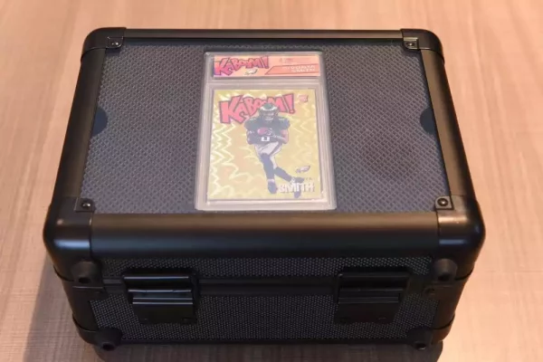 evoretro-graded-card-display-and-carry-case-with-display-window-black-1784851532-9