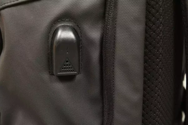 evoretro-hybridpro-travel-backpack-black-1784851949-3 evoretro-hybridpro-travel-backpack-black-1784851949-3