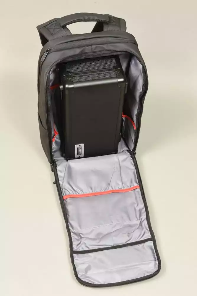 evoretro-hybridpro-travel-backpack-black-1784851963-17