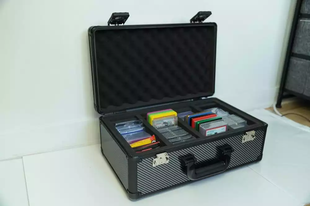 evoretro-trading-card-storage-box-for-120-cards-xl-gray-1784851805-11