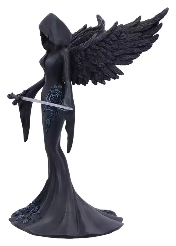 femme-fatales-figure-warrior-20-cm-1784878775-1