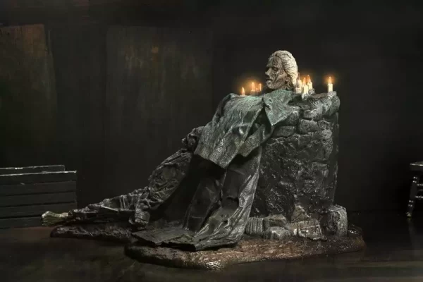 friday-the-13th-the-game-diorama-pamela-shrine-1784878122-10 friday-the-13th-the-game-diorama-pamela-shrine-1784878122-10