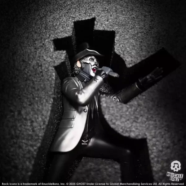 ghost-rock-iconz-statue-papa-v-perpetua-top-hat-22-cm-1784867903-23