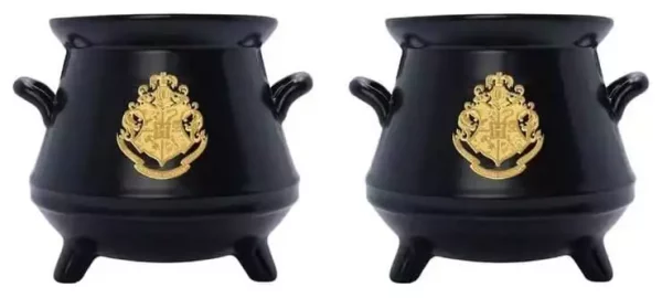 harry-potter-3d-salt-and-pepper-shaker-cauldron-1784864901-0
