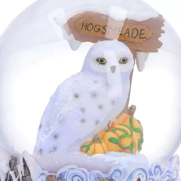 harry-potter-snow-globe-hogsmeade-village-15-cm-1784879016-4