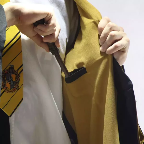 harry-potter-wizard-robe-cloak-hufflepuff-size-m-1784864356-4 harry-potter-wizard-robe-cloak-hufflepuff-size-m-1784864356-4