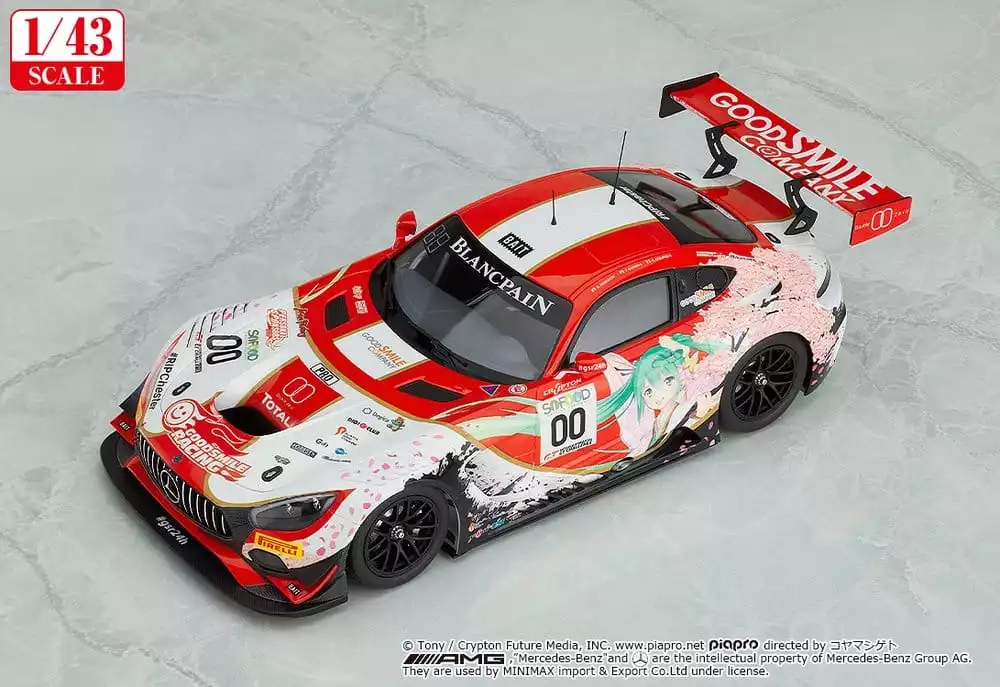 hatsune-miku-gt-project-vehicle-1-43-good-smile-hatsune-miku-amg-2017-spa24h-ver-11-cm-1785480272-1