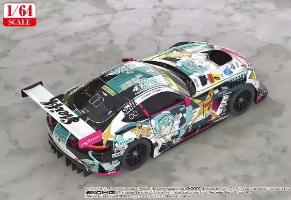 hatsune-miku-gt-project-vehicle-1-64-good-smile-hatsune-miku-amg-2018-super-gt-ver-7-cm-1784860827-2