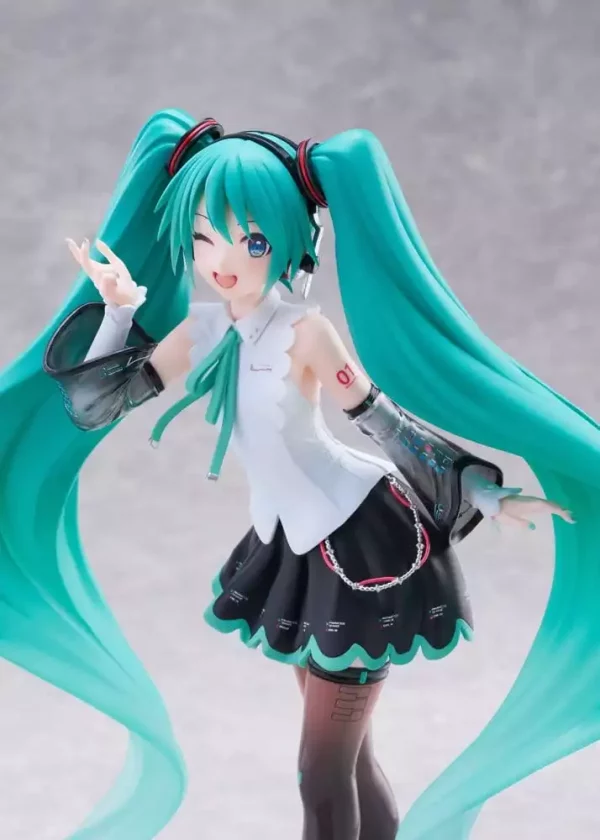 hatsune-miku-t-most-pvc-figure-nt-ver-29-cm-1784890633-3