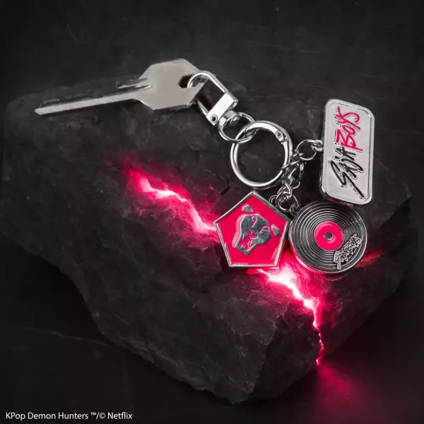 kpop-demon-hunters-charm-keychain-saja-boys-1784850076-1