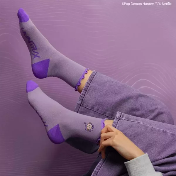 kpop-demon-hunters-socks-set-of-3-huntr-x-1784849974-3