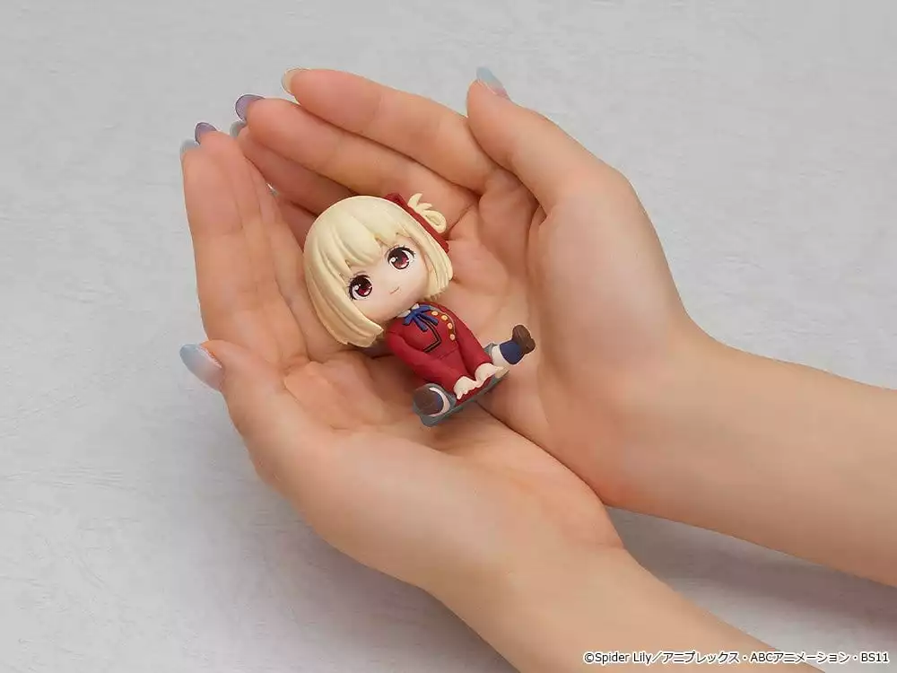lycoris-recoil-nendoroid-plus-rubber-mascot-chisato-nishikigi-7-cm-1784859469-2