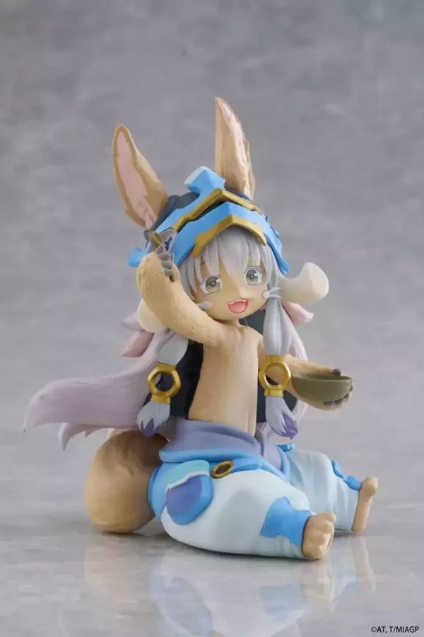 made-in-abyss-desktop-cute-pvc-figure-nanachi-mealtime-ver-13-cm-1784890419-5