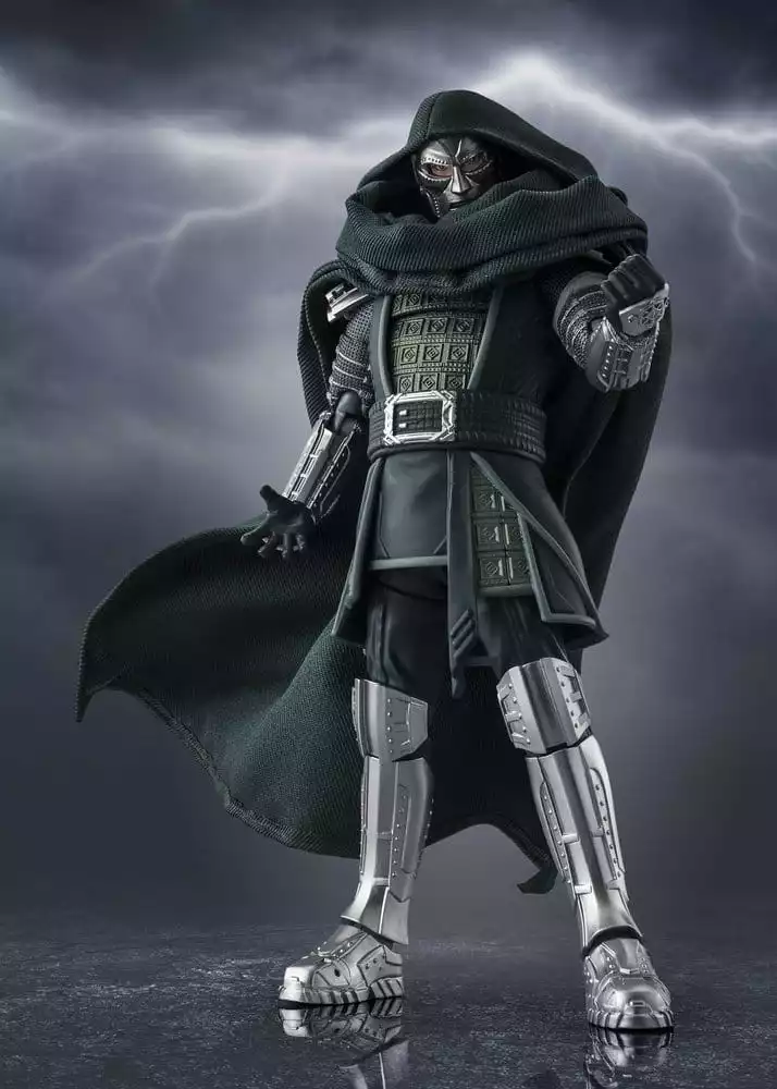 marvel-s-h-figuarts-action-figure-doctor-doom-avengers-doomsday-16-cm-1785391032-1