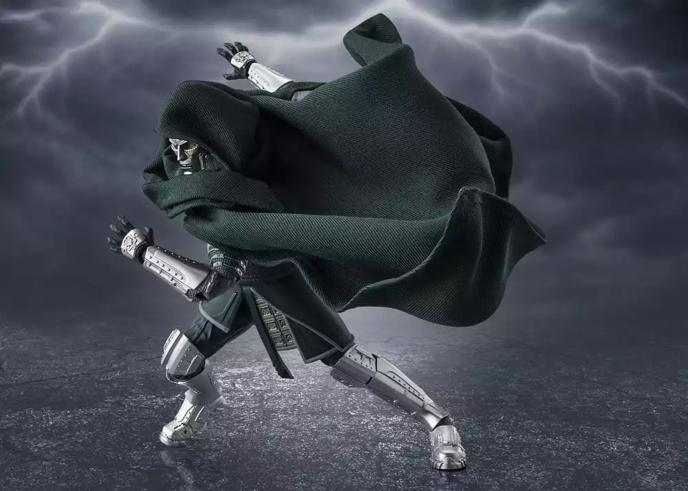 marvel-s-h-figuarts-action-figure-doctor-doom-avengers-doomsday-16-cm-1785391036-5