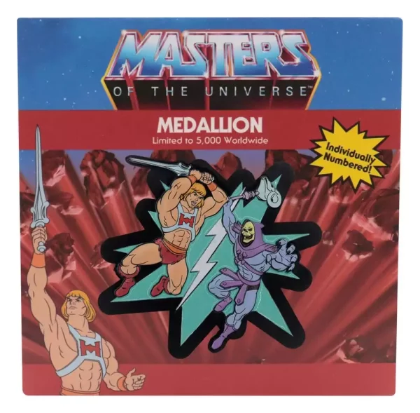 masters-of-the-universe-medallion-he-man-vs-skeletor-limited-edition-1784855199-4