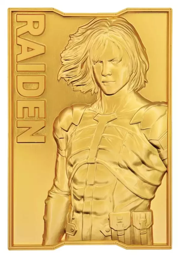 metal-gear-solid-2-ingot-raiden-24k-gold-plated-limited-edition-1784855095-0