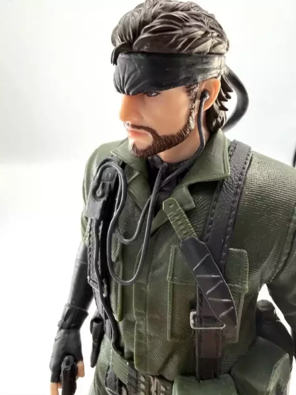 metal-gear-solid-delta-snake-eater-pvc-figure-naked-snake-20-cm-1784868068-2