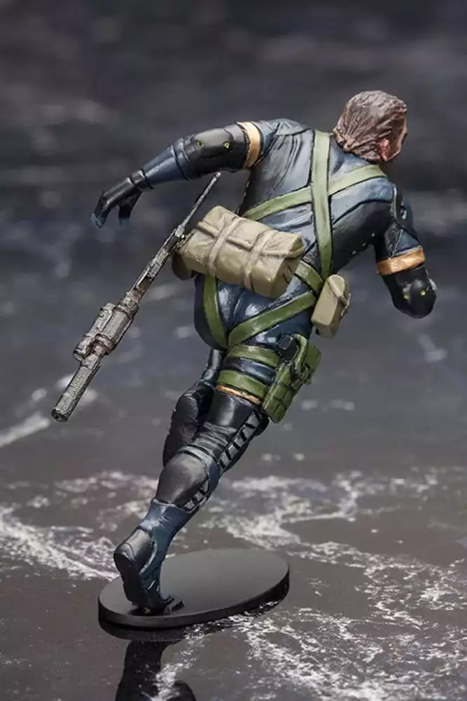 metal-gear-solid-v-plastic-model-kit-1-35-metal-gear-solid-ground-zero-set-5-cm-1784868894-5