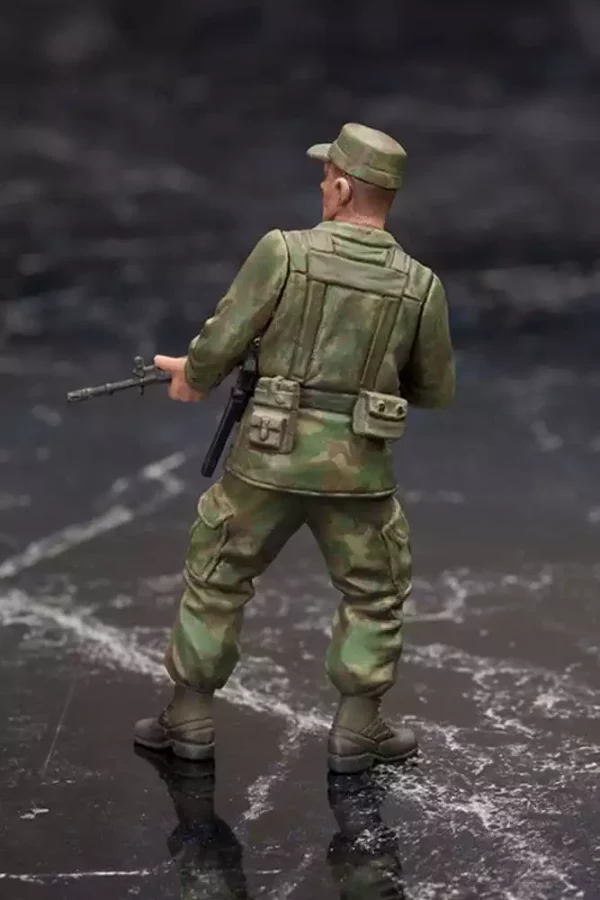metal-gear-solid-v-plastic-model-kit-1-35-metal-gear-solid-ground-zero-set-5-cm-1784868904-15 metal-gear-solid-v-plastic-model-kit-1-35-metal-gear-solid-ground-zero-set-5-cm-1784868904-15
