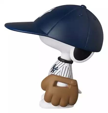 mlb-x-peanuts-udf-pvc-figure-new-york-yankees-snoopy-7-cm-1784873854-1 mlb-x-peanuts-udf-pvc-figure-new-york-yankees-snoopy-7-cm-1784873854-1