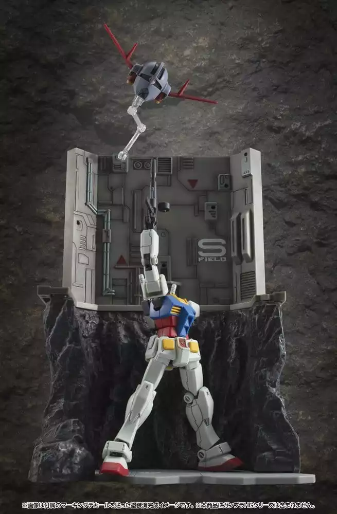 mobile-suit-gundam-realistic-model-series-diorama-g-structure-gs03m-last-shooting-material-color-edition-1784875097-5