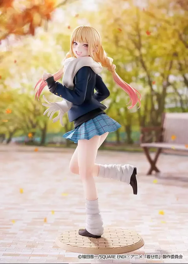 my-dress-up-darling-statue-1-7-marin-kitagawa-winter-uniform-ver-23-cm-1784847638-8