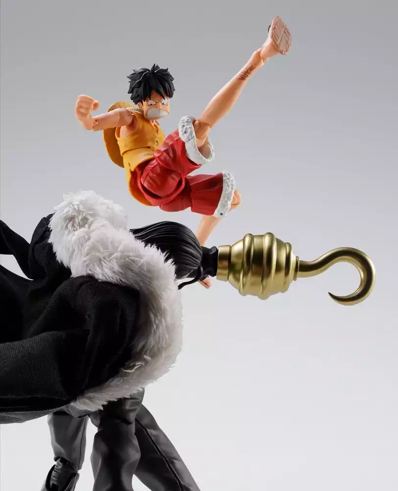 one-piece-s-h-figuarts-action-figure-sir-crocodile-marineford-18-cm-1784848446-5