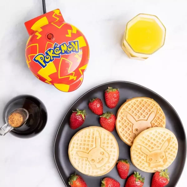 pokemon-mini-waffle-maker-pikachu-1784870850-1