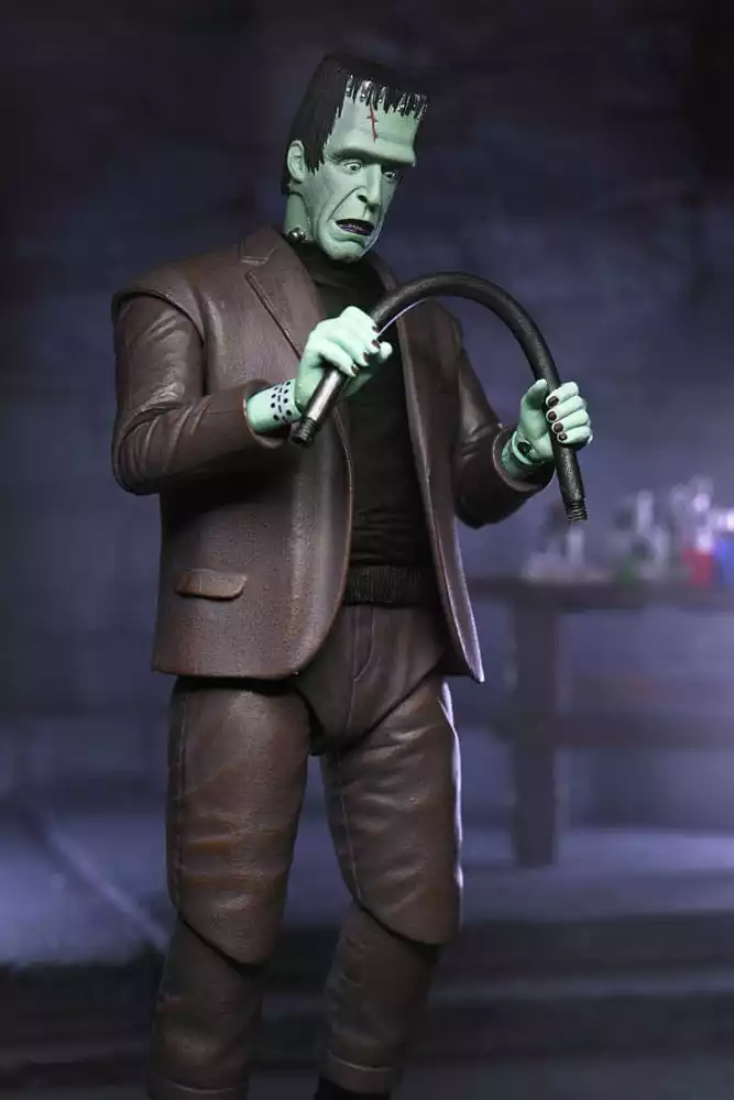 rob-zombies-the-munsters-action-figure-ultimate-herman-munster-18-cm-1785407936-6
