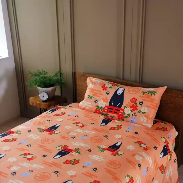 spirited-away-natsu-duvet-set-no-face-flowers-1784870894-0