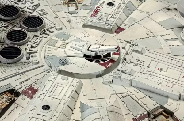 star-wars-model-kit-1-72-millennium-falcon-38-cm-1784884632-3