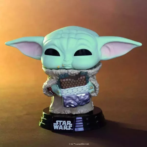 star-wars-the-mandalorian-and-grogu-pop-vinyl-figure-grogu-with-sandwich-9-cm-1784853437-1